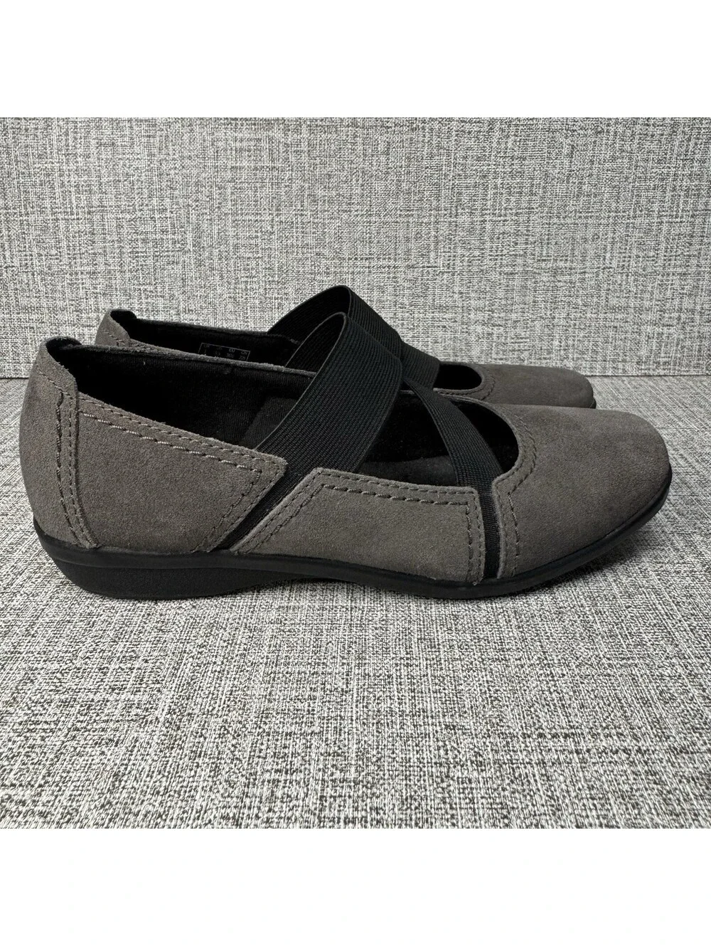 Clarks product pair